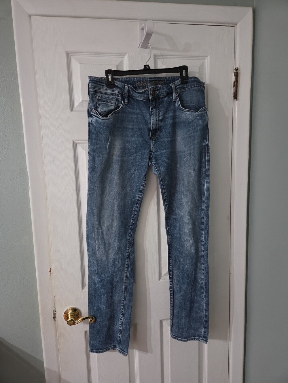 Mavi Men's "Jake"  Slim Leg Jeans in Light Blue Wash.  36x34